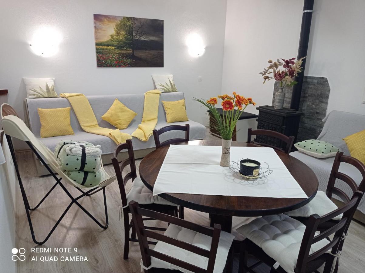 Studio Apartman Sonja Оточац Экстерьер фото